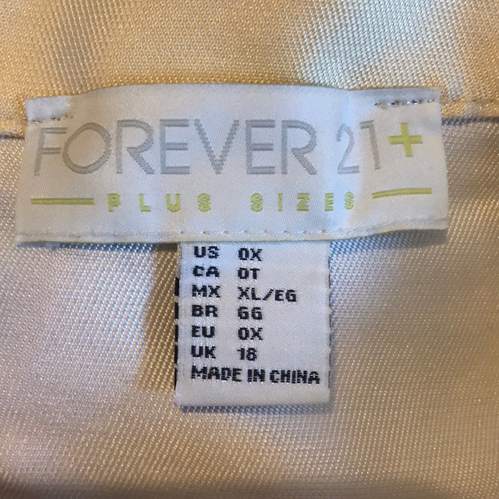 Forever21 Skirt - Picture 2 of 2